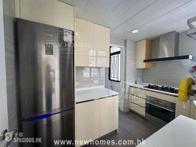 Happy Valley - Ascot Tower 03