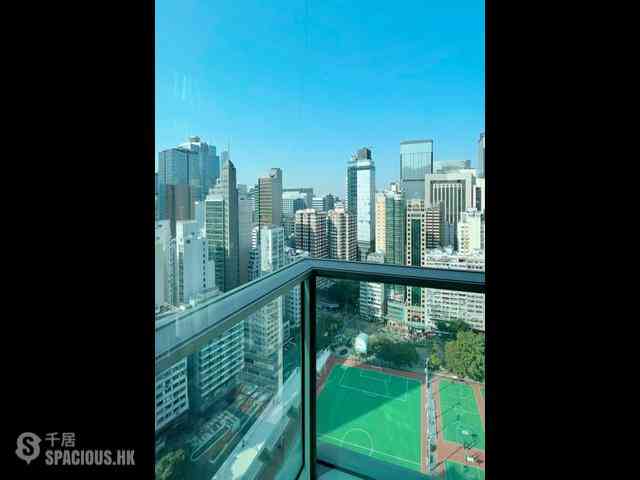 Wan Chai - The Avenue Phase 2 Block 1 01