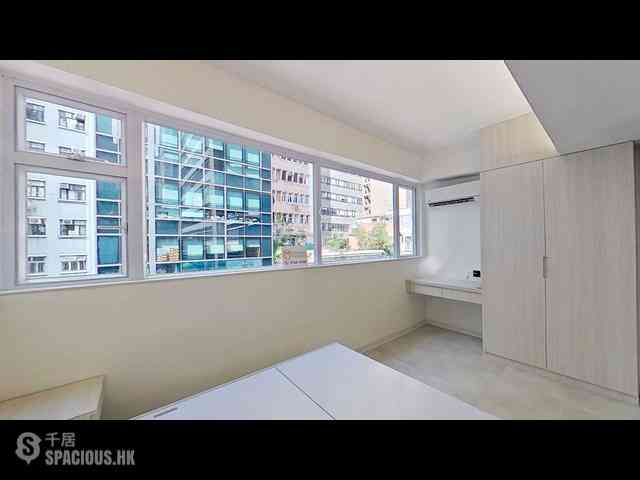 Sheung Wan - 14, Queen's Road West 09