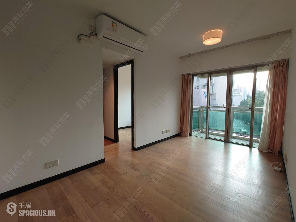Sai Ying Pun - Centre Place 01