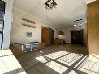 Mid Levels Central - Elegant Terrace 02