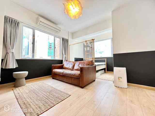 Wan Chai - Kam Tak Mansion 01