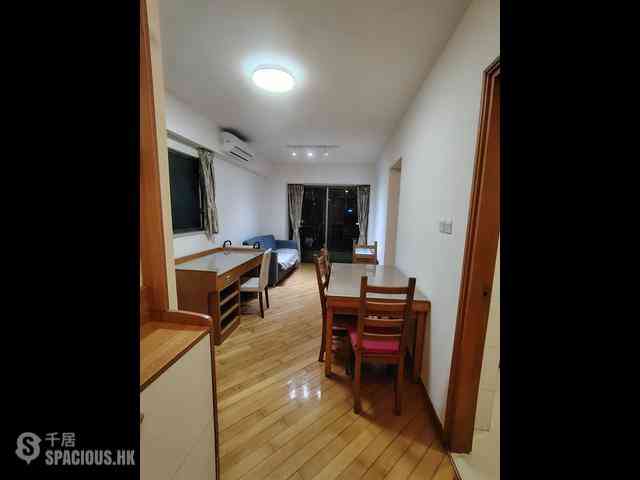 Wan Chai - The Zenith 02