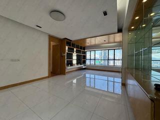 Mid Levels Central - The Grand Panorama 04