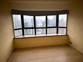 Mid Levels East - Bowen Place 04