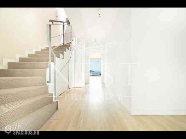 Clear Water Bay - Silver Fountain Terrace 03