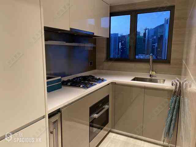 Wong Chuk Hang - The Southside Phase 1 Southland Tower 2A 03
