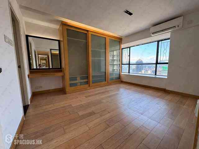Mid Levels Central - The Grand Panorama Block 2 01