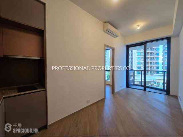Kennedy Town - Kennedy Bay 02