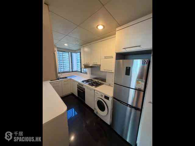 West Kowloon - The Waterfront Phase 1 Block 1 06