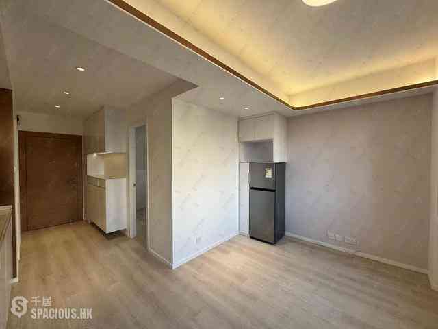 Mid Levels Central - Woodland Court 02