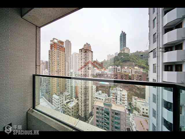 Happy Valley - Eight Kwai Fong Happy Valley 03