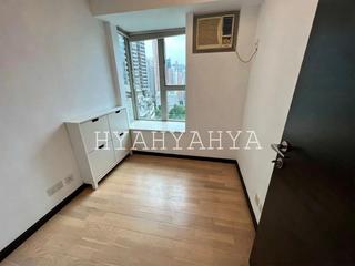 Sai Ying Pun - Centre Place 03