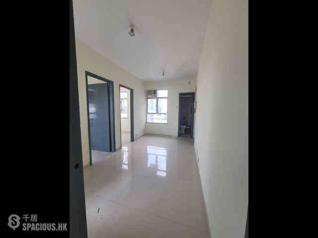 Sai Ying Pun - Wing Sing Court 05
