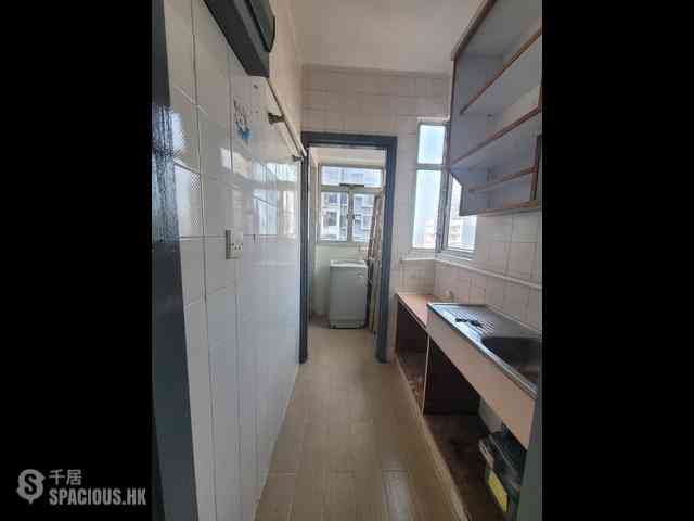 Sai Ying Pun - Wing Sing Court 06