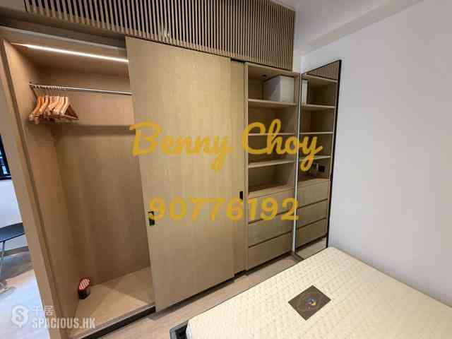 Sheung Wan - 379, Queen's Road Central 08