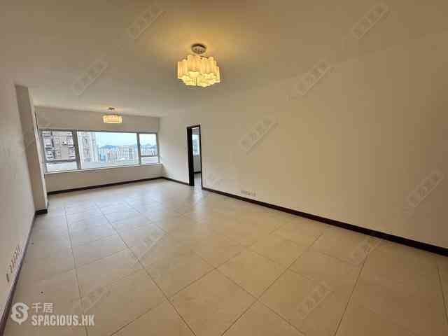 Braemar Hill - Hilltop Mansion 03