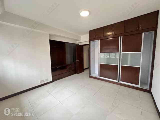 Braemar Hill - Hilltop Mansion 05