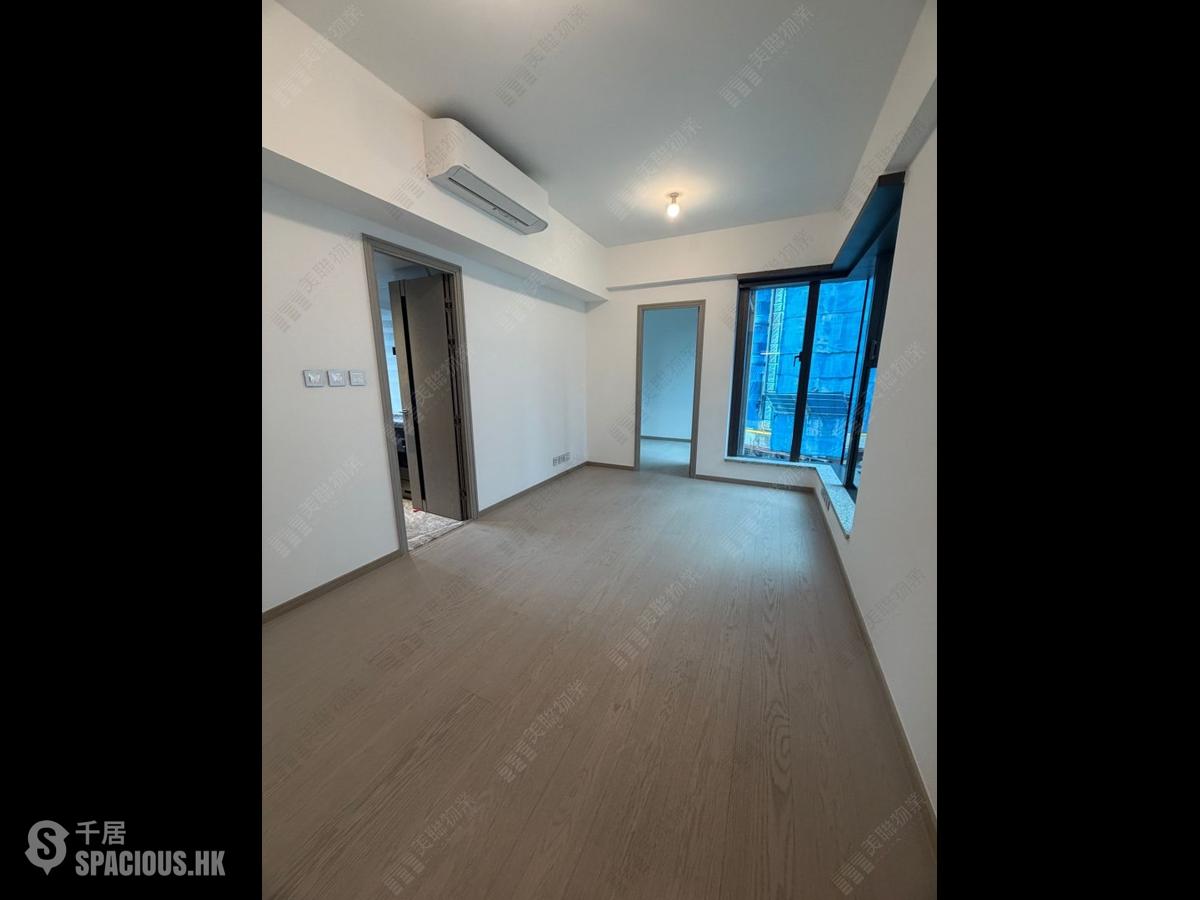Wong Chuk Hang - The Southside Phase 3C Blue Coast II 01