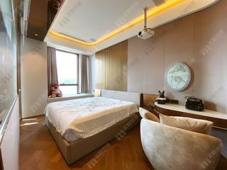 Wan Chai - The Gloucester 05