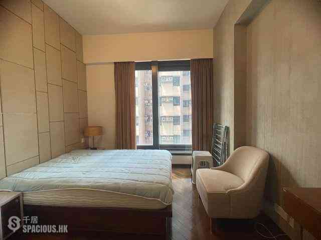Shek Tong Tsui - One South Lane 01