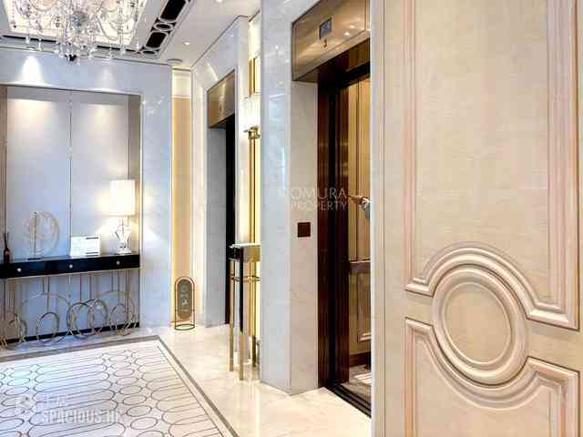 Sai Ying Pun - 63, Pokfulam 27