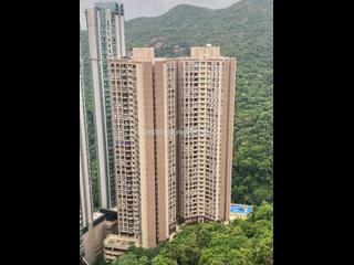 Tai Hang - Ronsdale Garden 08