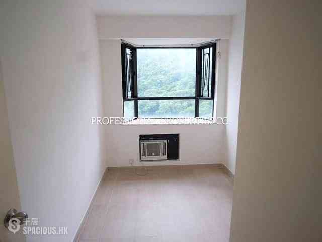 Tai Hang - Ronsdale Garden 05
