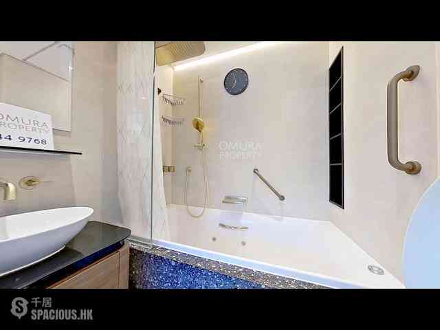 Sai Ying Pun - 63, Pokfulam 11
