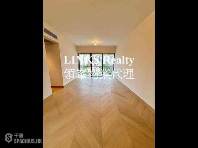 Mid Levels Central - 22A, Kennedy Road 09