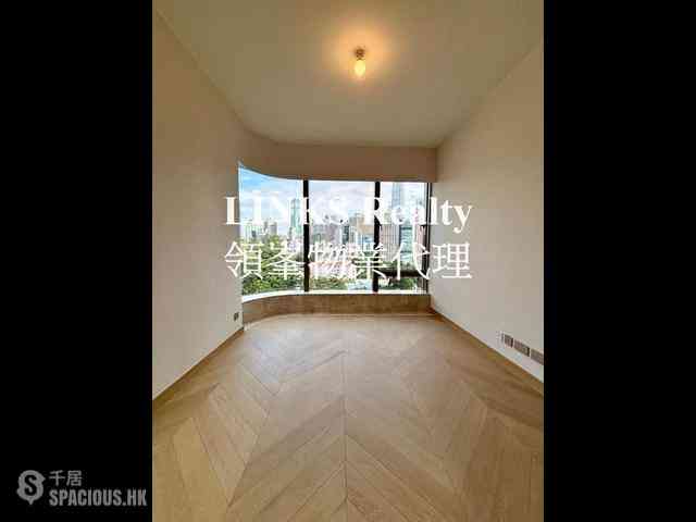 Mid Levels Central - 22A, Kennedy Road 13