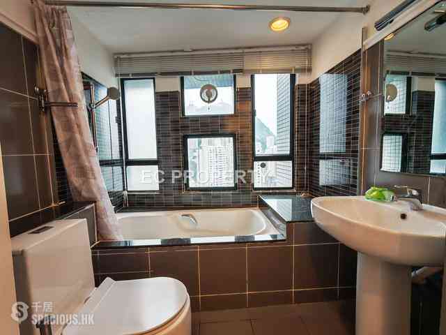 Mid Levels Central - Birchwood Place 17