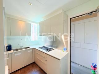 Mid Levels Central - The Morgan 18