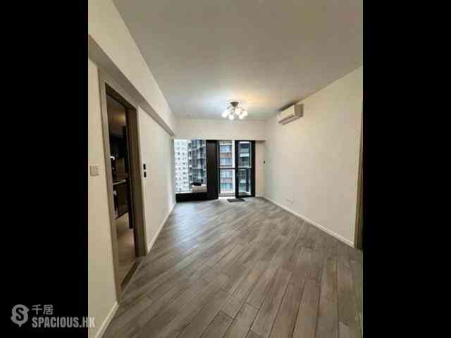 North Point - Fleur Pavilia Tower 2 05