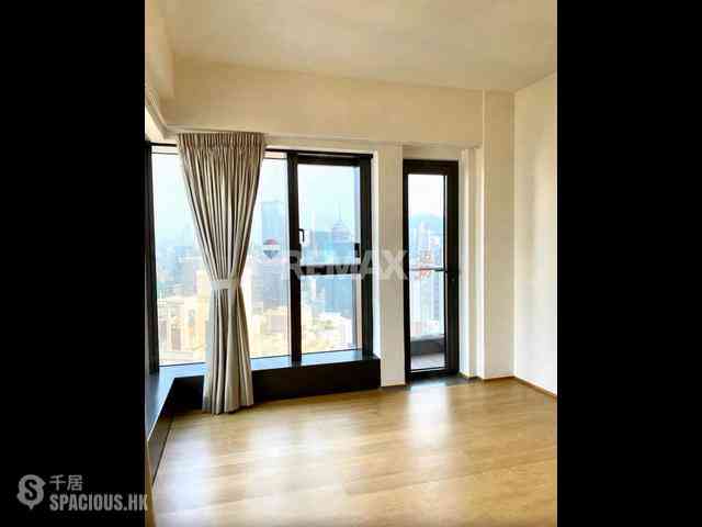 Mid Levels West - Alassio 04