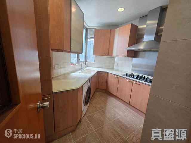 West Kowloon - Sorrento Phase 2 05