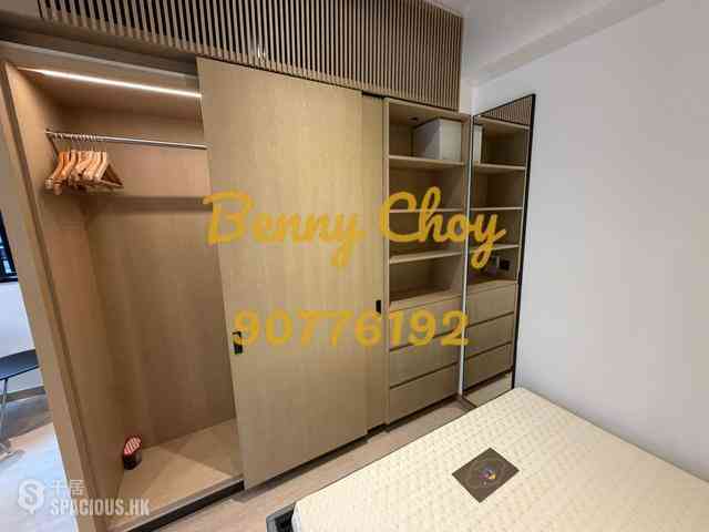Sheung Wan - 379, Queen's Road Central 08