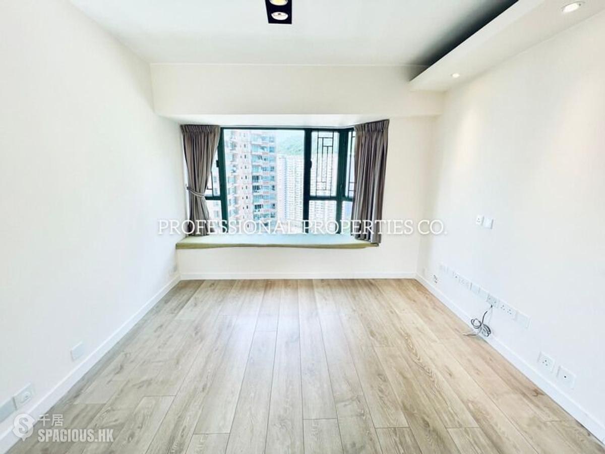 Tai Hang - Avalon 01