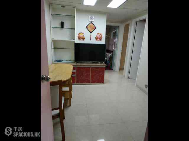 Causeway Bay - Hoi Shing Building 02