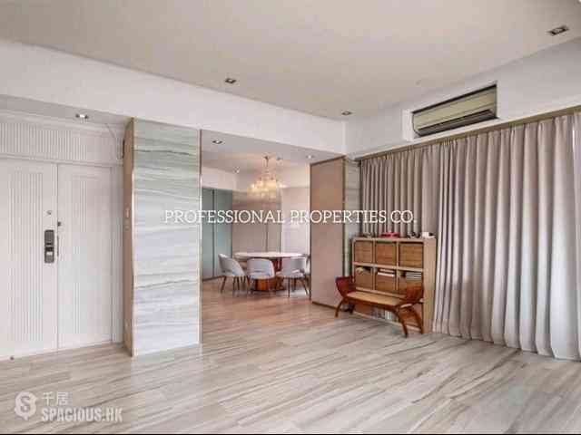 Tai Hang - Carnation Court 06