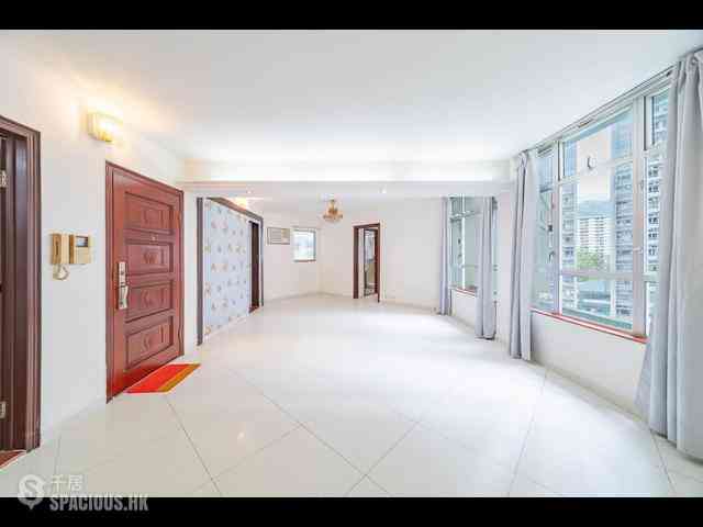 Ap Lei Chau - South Horizons Phase 3 Mei Chun Court (Block 21) 01