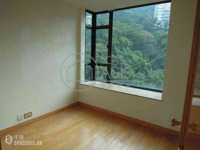 Mid Levels Central - Fairlane Tower 02