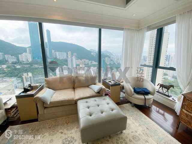 Happy Valley - The Colonnade 04