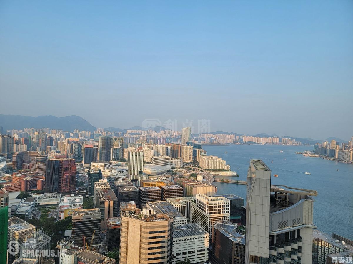 Tsim Sha Tsui - The Masterpiece 01