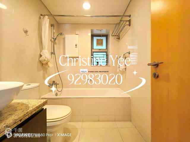 Wan Chai - The Zenith 06