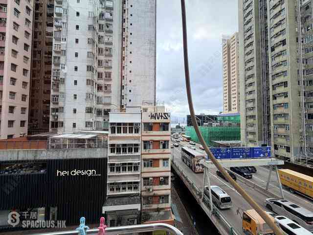 Wan Chai - Wai Tak Building 02