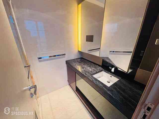 West Kowloon - The Cullinan 03