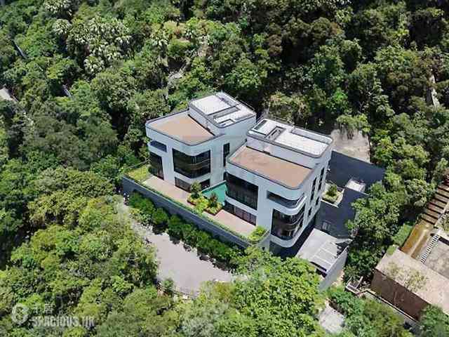 Mid Levels Central - 16 Bowen Road 02