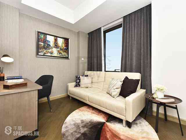 Mid Levels Central - 3, MacDonnell Road 09