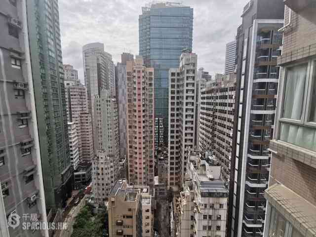 Wan Chai - Hoover Towers Block 1 04